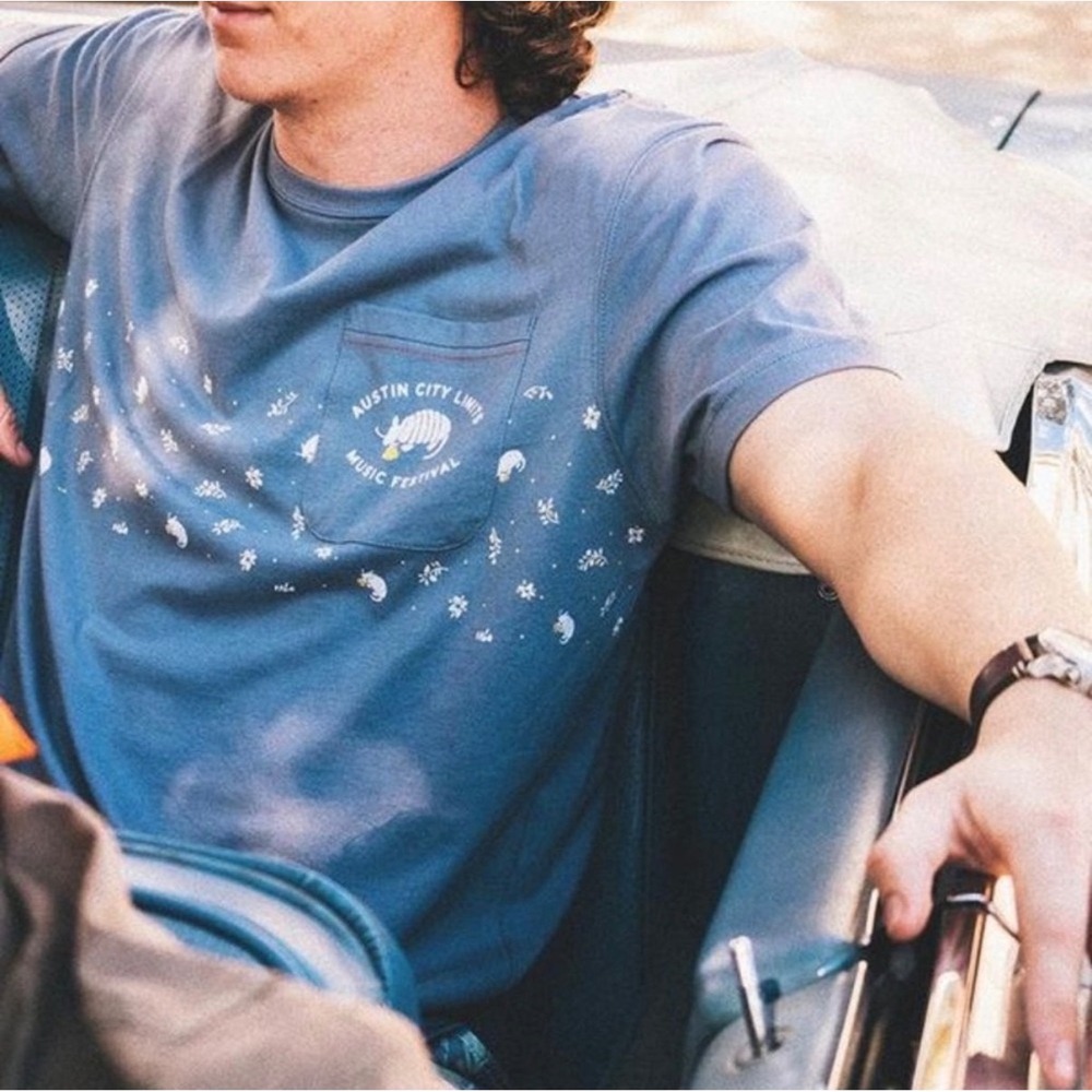 NWT Howler Brothers‎ Austin City Limits Festival Tee Shirt Armadillo - Small